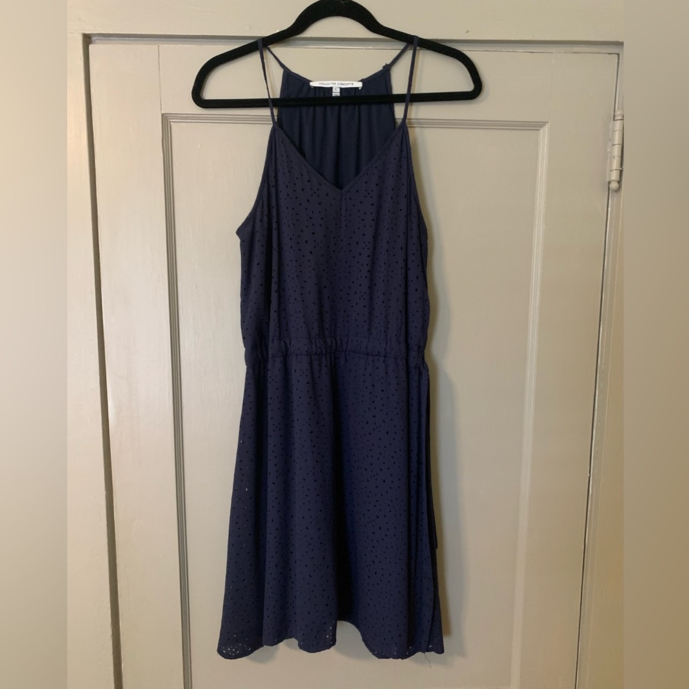 Short, navy blue dress